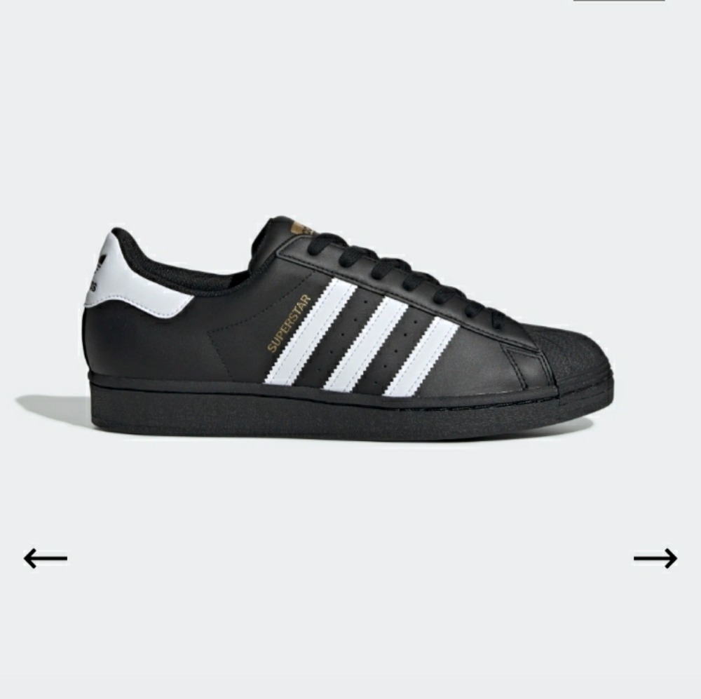 Original Black Adidas Superstar shoes size 9